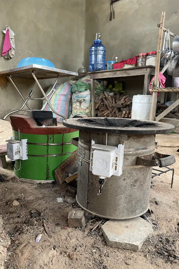 Improved cookstoves fitted with dMRV devices to push beyond methodological requirements and industry standards